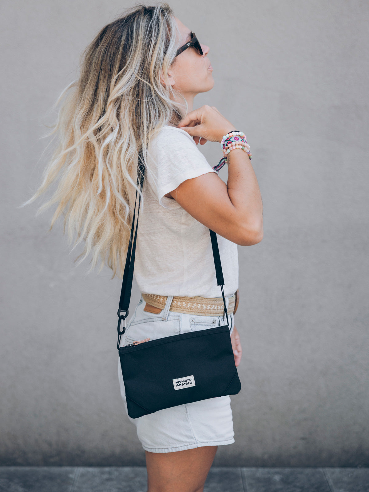 Dark Grey / Nude