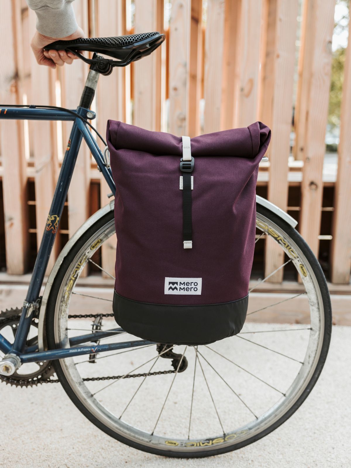Aubergine / Cream