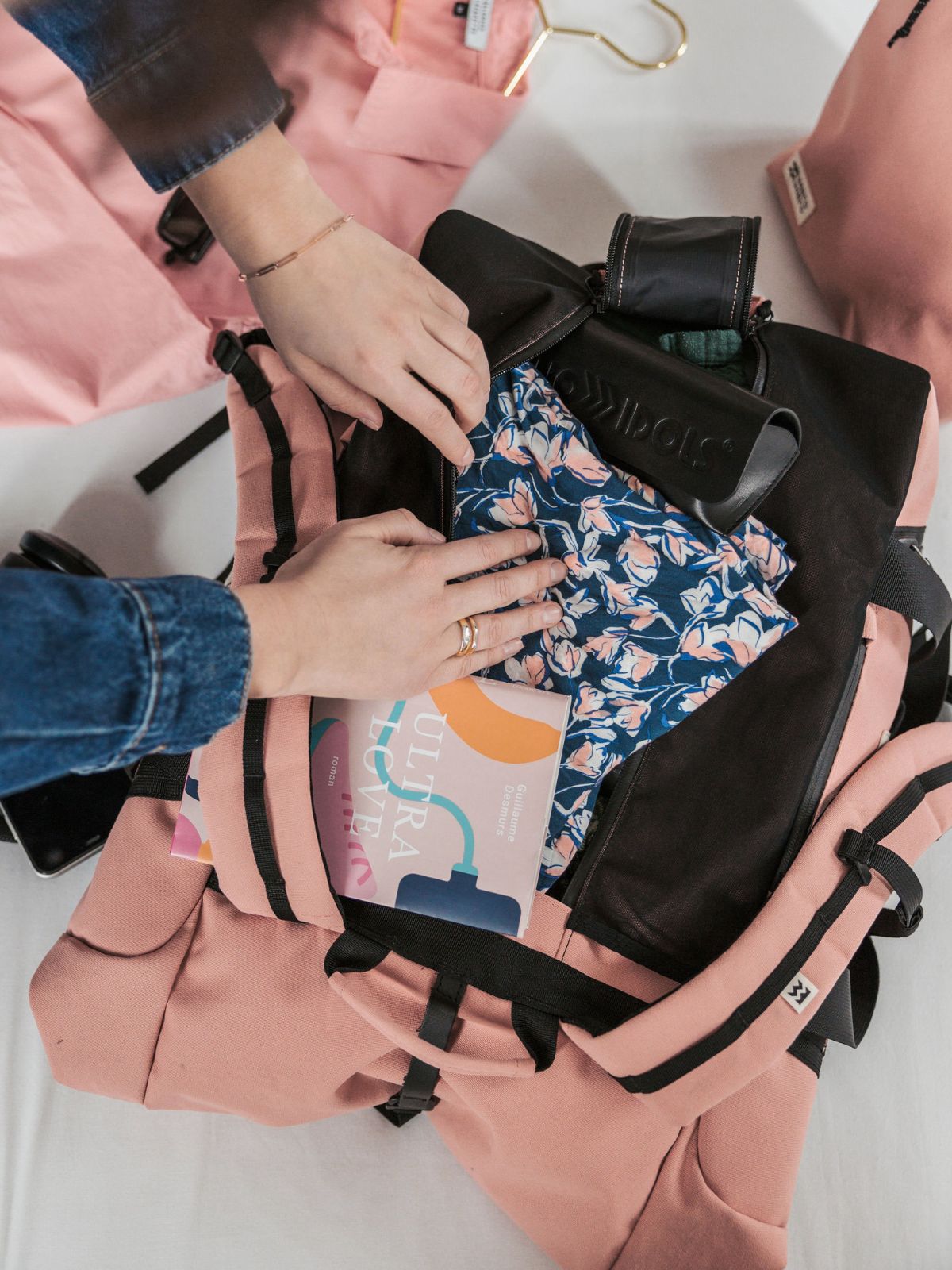 Blossom Pink / Black