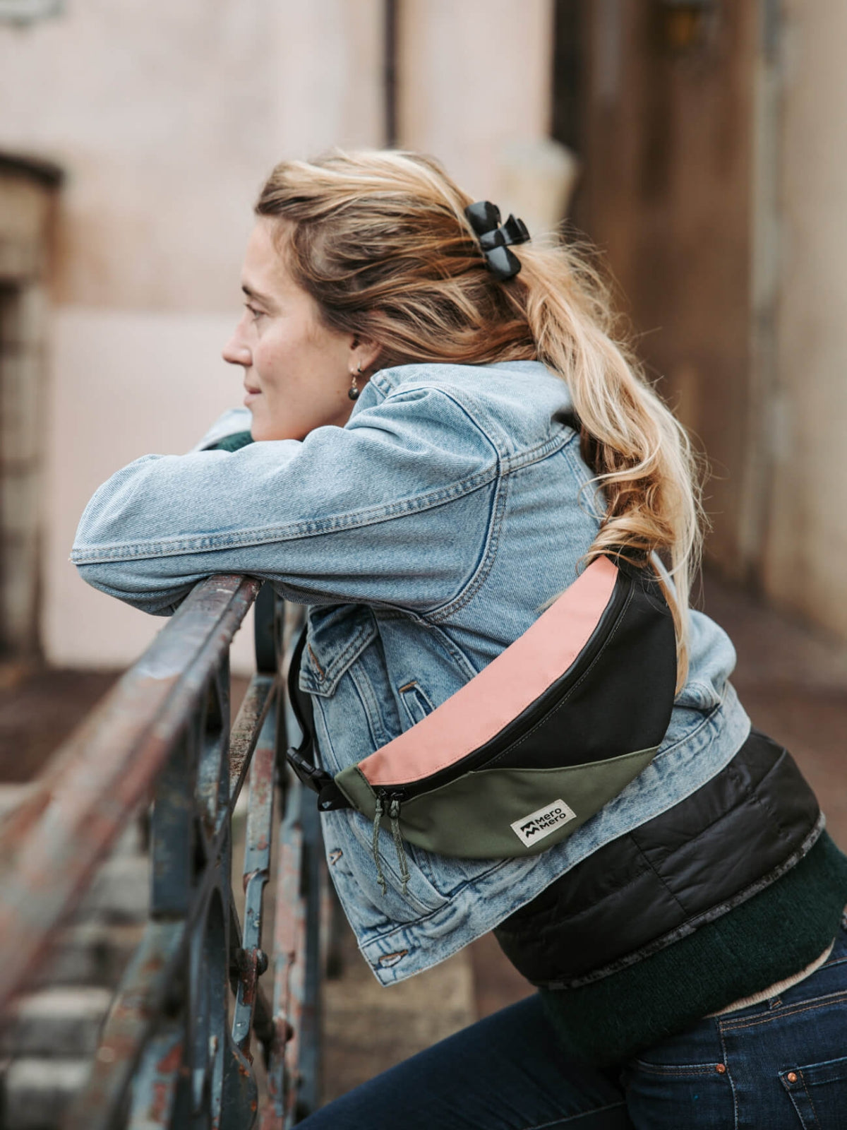 Blossom Pink / Cypress Green / Dark Grey