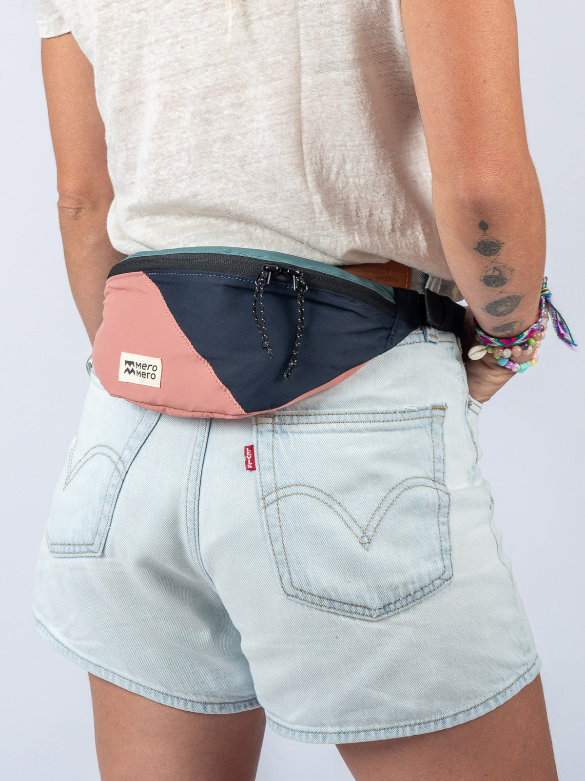 Silver Pine / Blossom Pink / Navy Blue