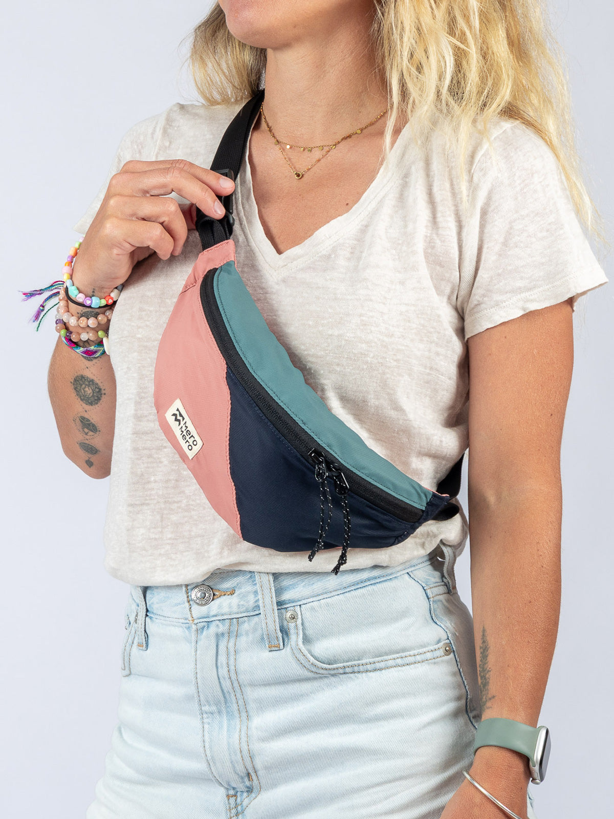 Silver Pine / Blossom Pink / Navy Blue