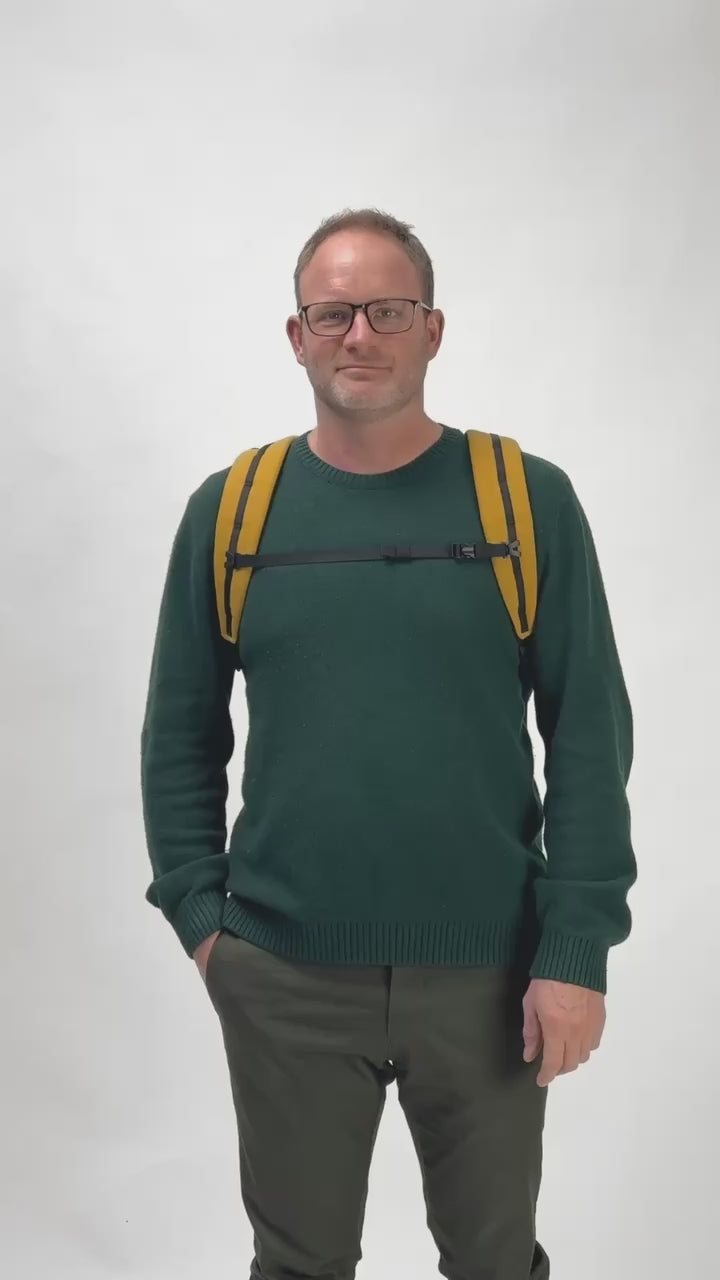 Dark Grey / Nude Leather